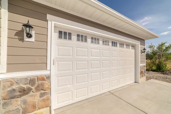 Garage Lifting in Broken Arrow